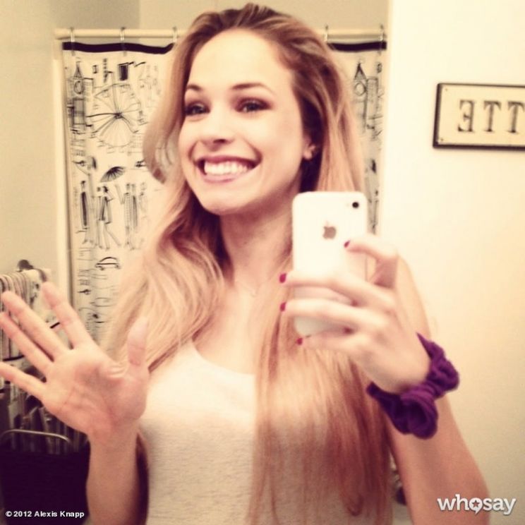 Alexis Knapp