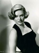 Alexis Smith photo