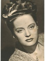 Alexis Smith photo