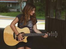 Alexis Wilkins photo