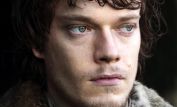 Alfie Allen