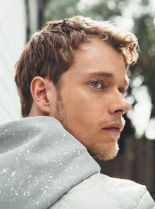 Alfie Allen