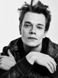 Alfie Allen