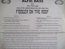 Alfie Bass