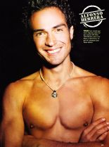 Alfonso Herrera photo