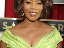 Alfre Woodard