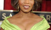 Alfre Woodard