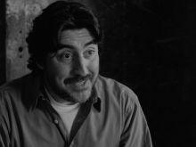 Alfred Molina photo