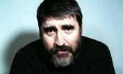 Alfred Molina