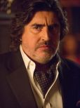 Alfred Molina