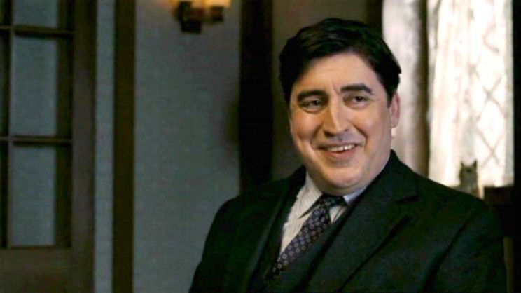 Alfred Molina