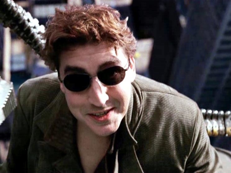 Alfred Molina