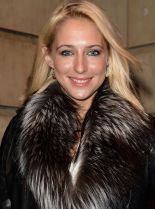 Ali Bastian #1050361 picture (Portrait Medium)