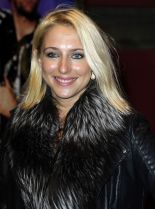 Ali Bastian #1050362 picture (Portrait Medium)
