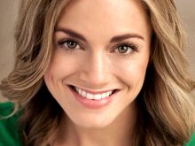 Ali Faulkner #738594 picture (Landscape Medium)