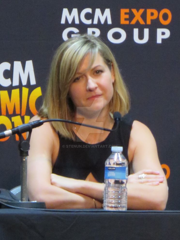 Ali Hillis