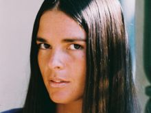 Ali MacGraw