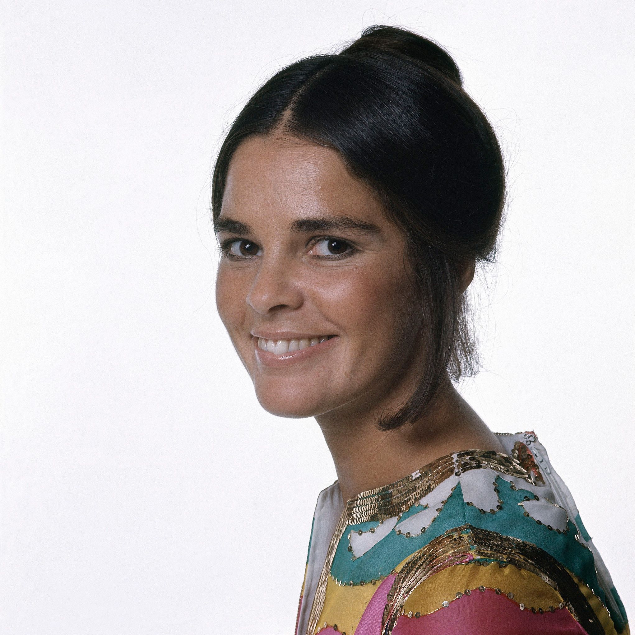 Ali MacGraw. 