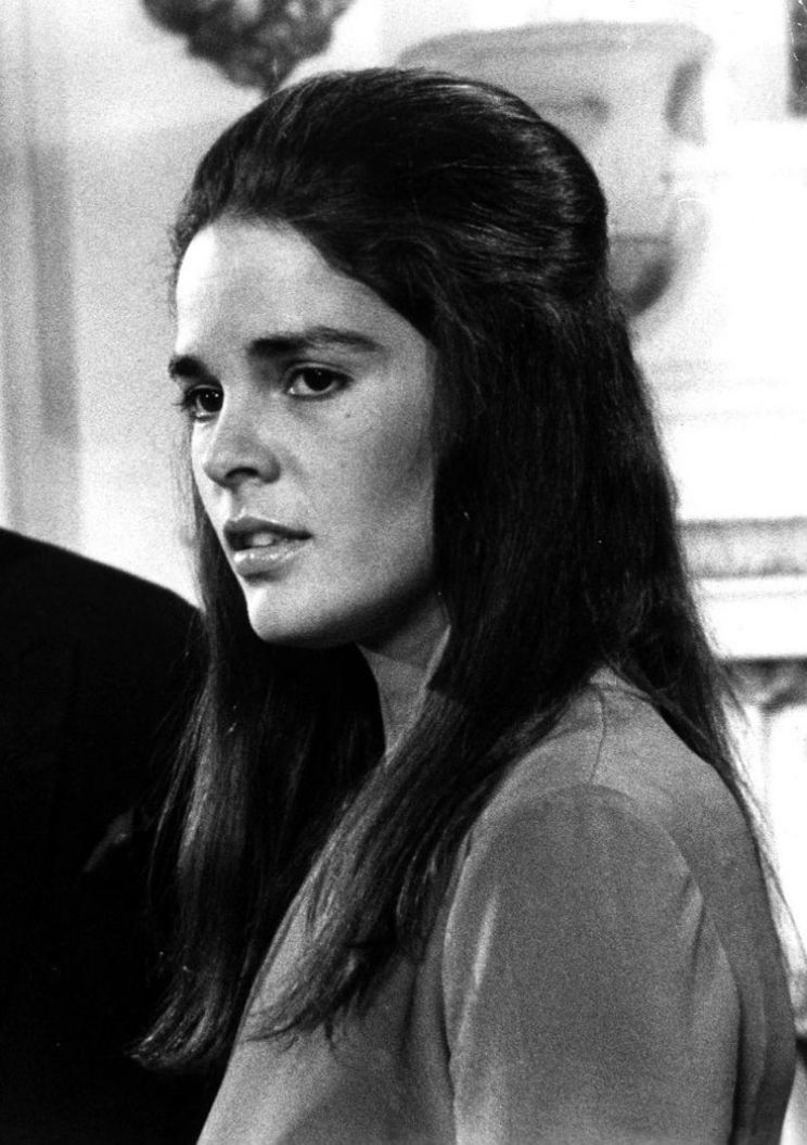 Ali MacGraw