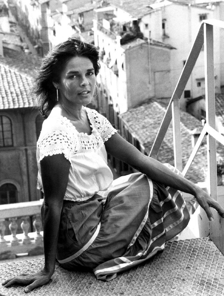 Ali MacGraw