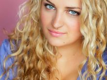 Ali Stroker photo