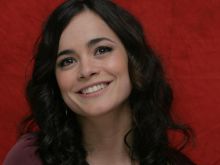 Alice Braga