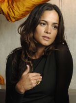 Alice Braga