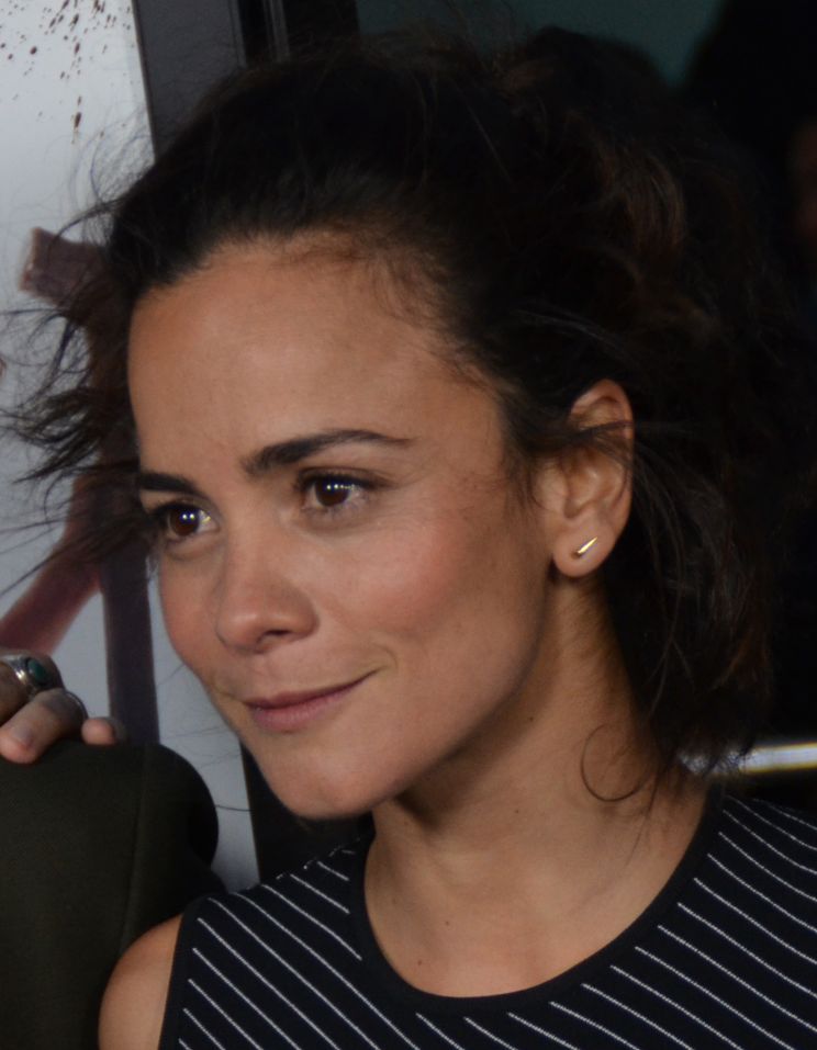 Alice Braga