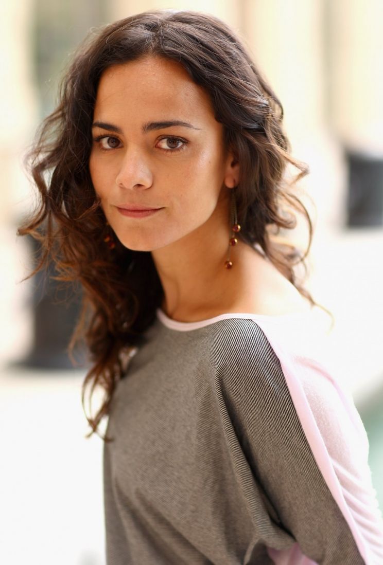 Alice Braga