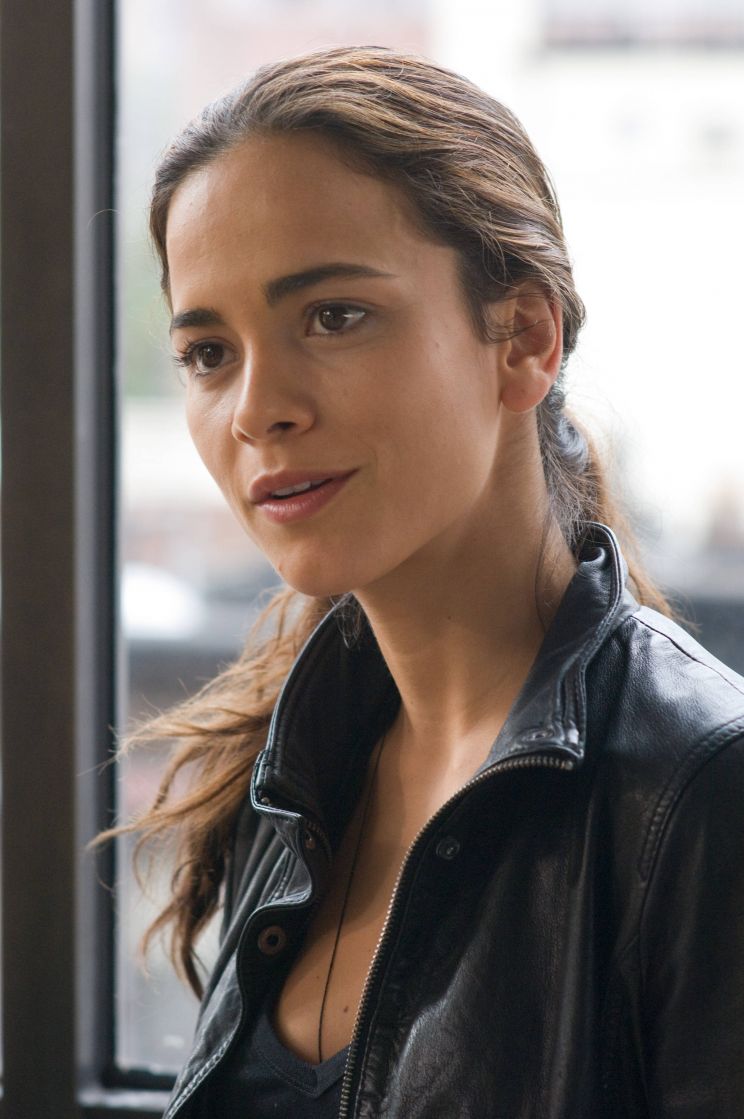 Alice Braga