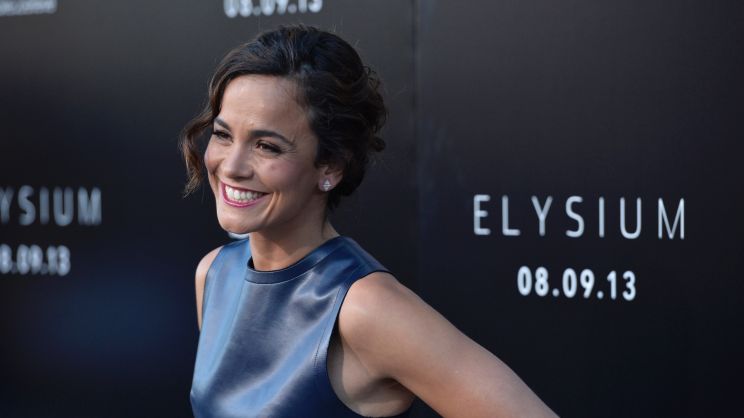 Alice Braga