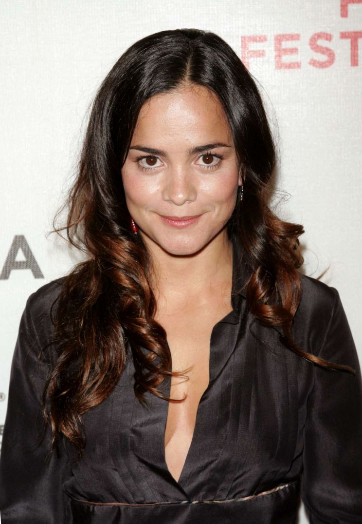 Alice Braga