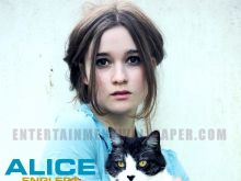Alice Englert photo