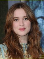 Alice Englert