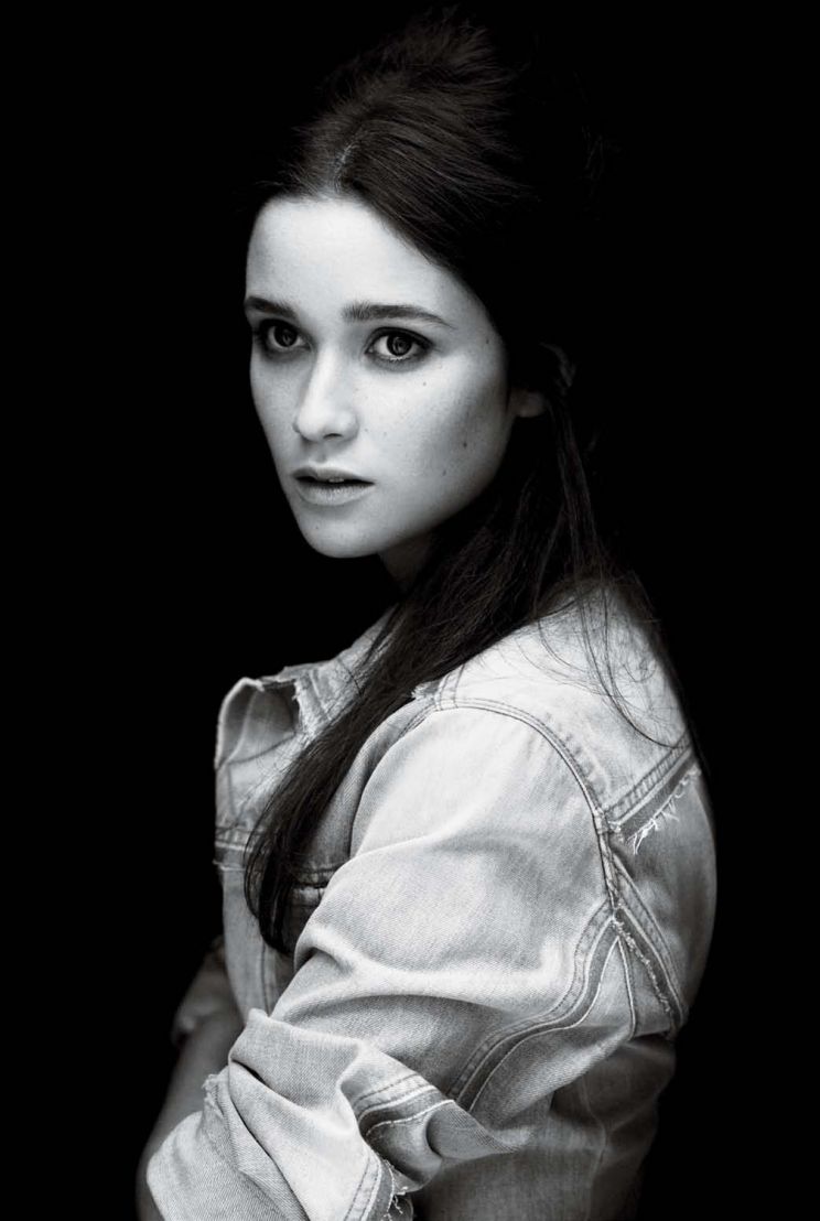 Alice Englert
