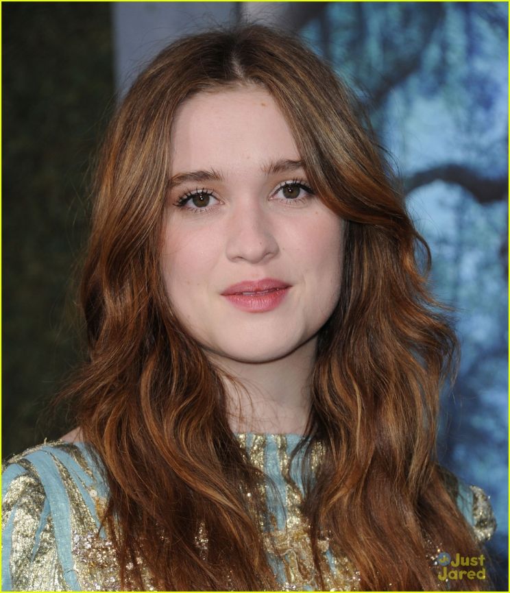Alice Englert