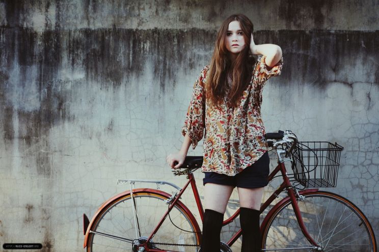 Alice Englert