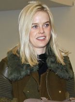 Alice Eve photo
