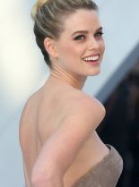 Alice Eve