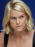 Alice Eve