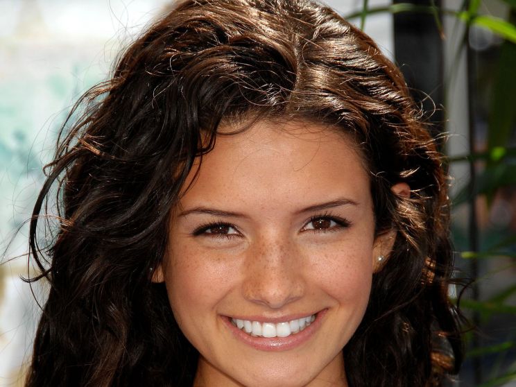 Alice Greczyn