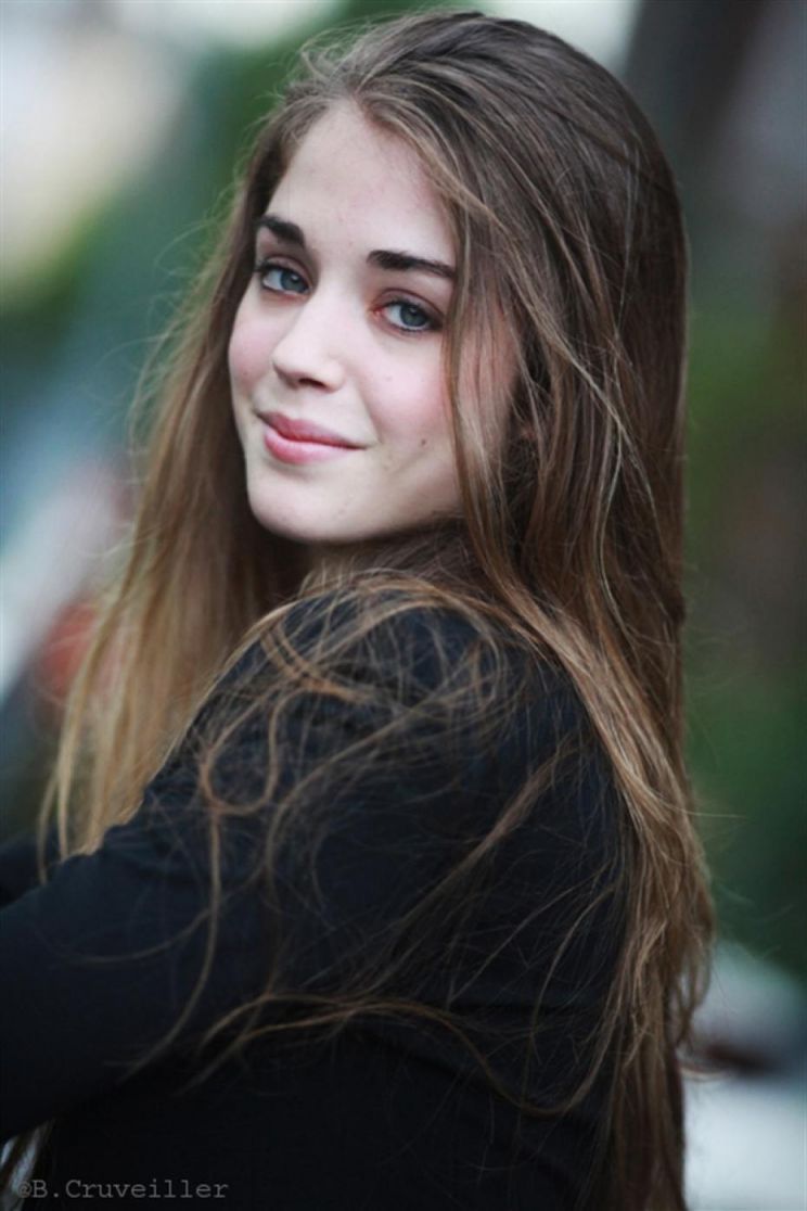 Alice Isaaz