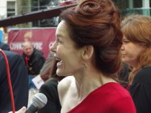 Alice Krige photo