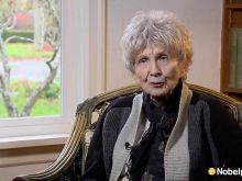 Alice Munro
