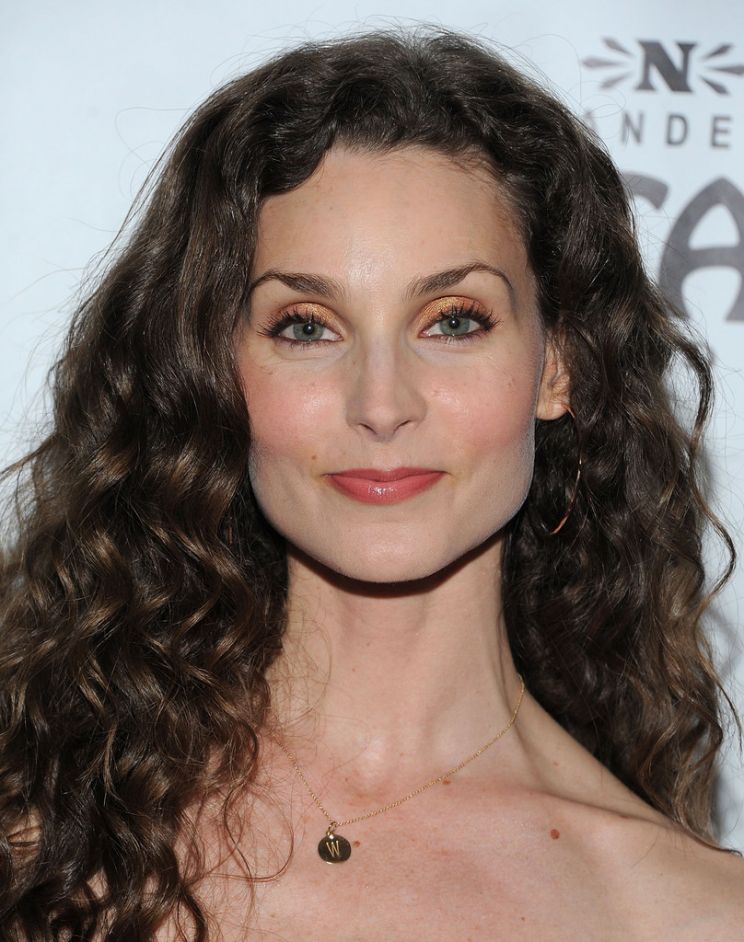 Alicia Minshew