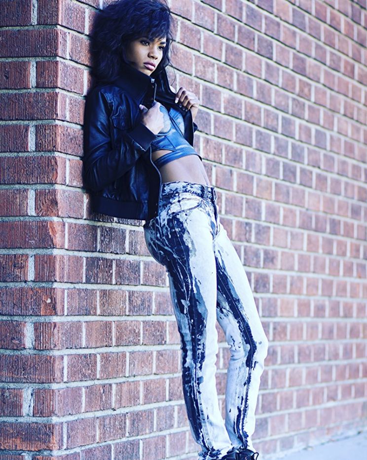 Alicia Monet