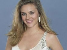 Alicia Silverstone