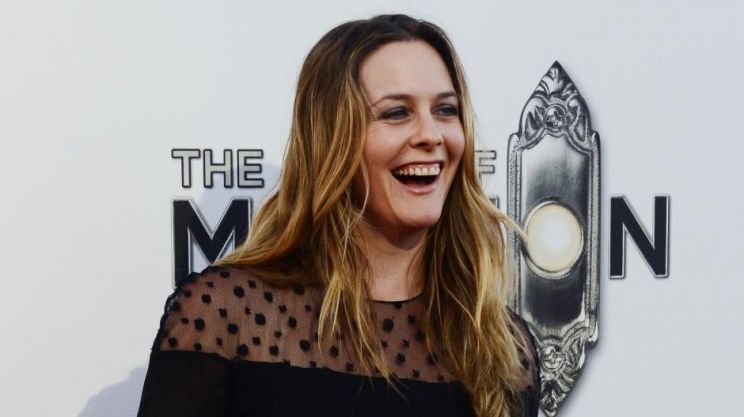 Alicia Silverstone