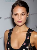 Alicia Vikander