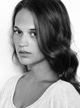 Alicia Vikander